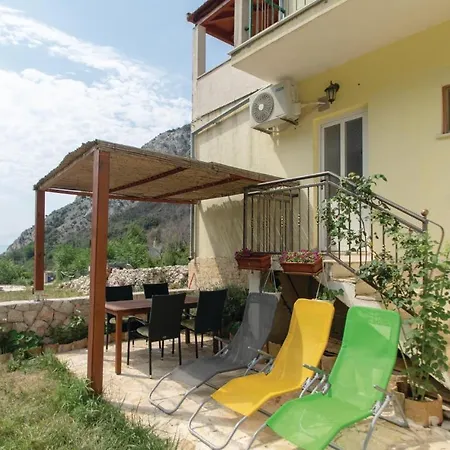 Two-bedroom In *