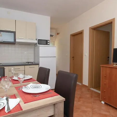 Two-bedroom In Trstenik