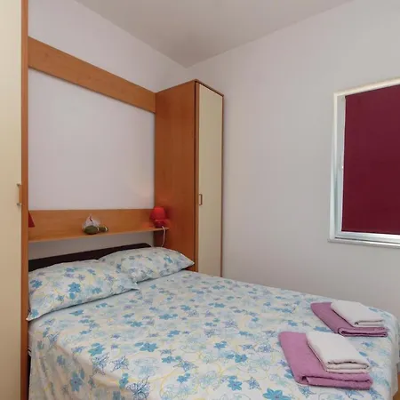 Two-bedroom In Apartman Trstenik